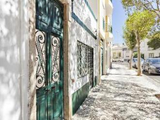 Sunset Apartments by My Choice