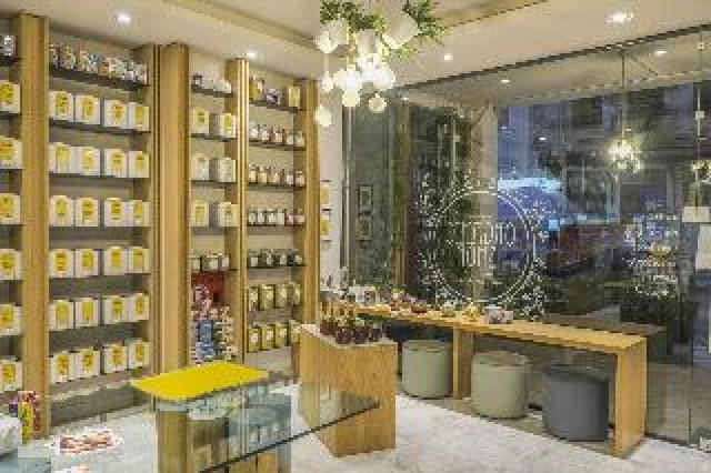 Desportos y Entretenimento