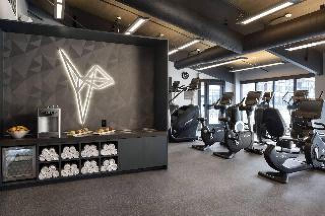 Desportos y Entretenimento