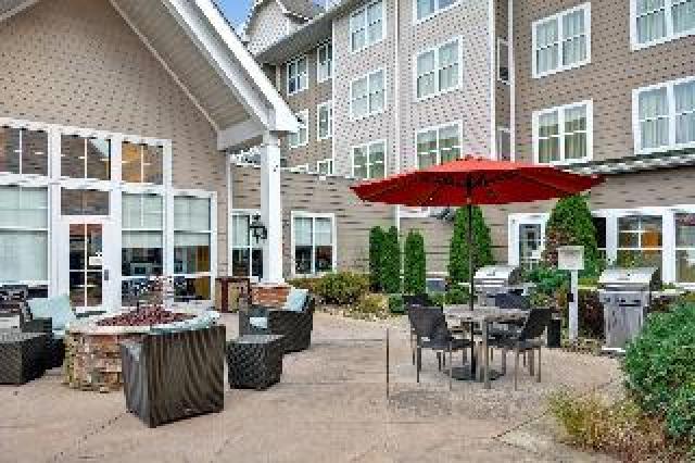 Desportos y Entretenimento