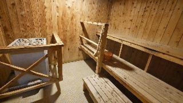 Desportos y Entretenimento