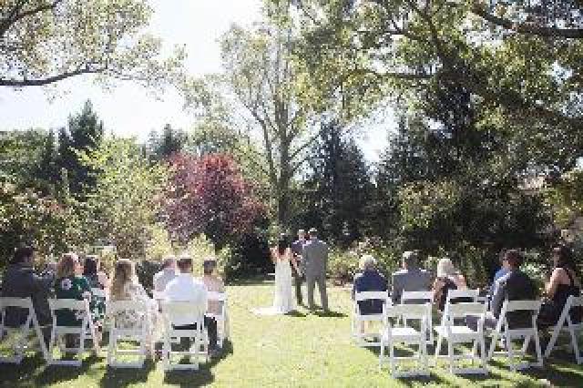 Desportos y Entretenimento