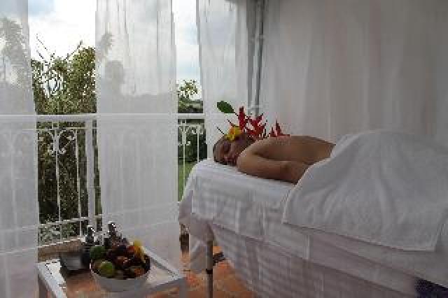 Desportos y Entretenimento