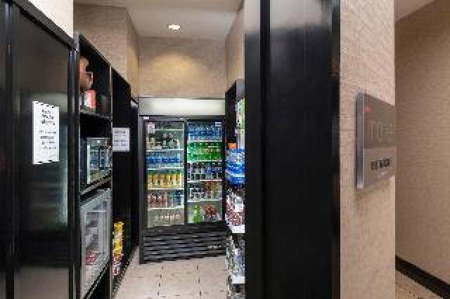 Desportos y Entretenimento