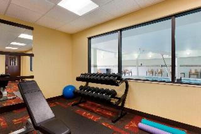 Desportos y Entretenimento