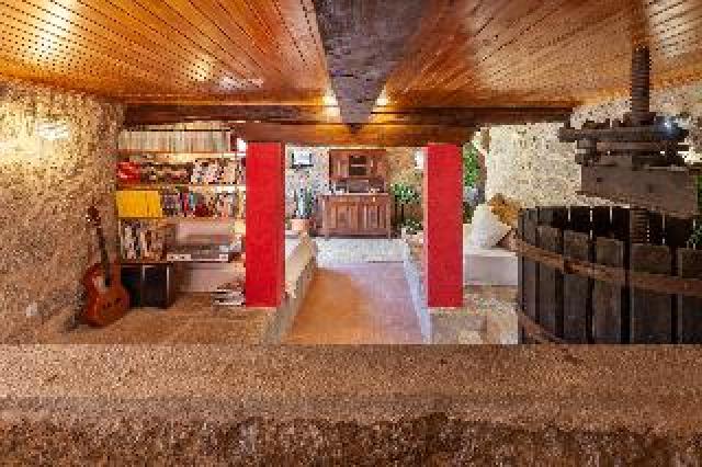 Desportos y Entretenimento