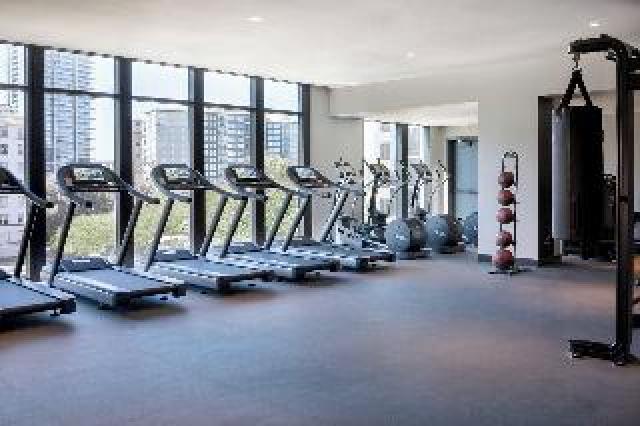 Desportos y Entretenimento