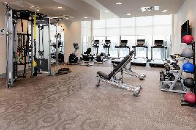 Desportos y Entretenimento