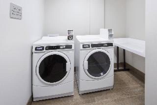 Desportos y Entretenimento