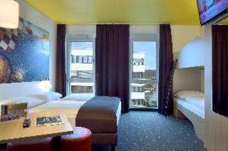 B&B Hotel Stuttgart-Zuffenhausen