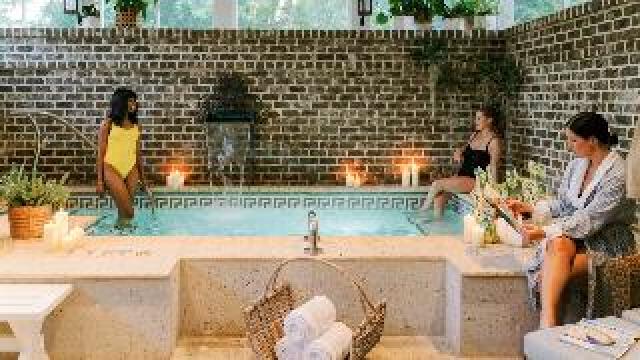 Desportos y Entretenimento