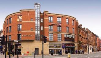 Premier Inn Manchester City Centre Portland Street