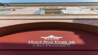 Hotel Rua Frati 48 In San Francesco