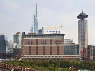 Green Court Serviced Apartment - People’s Square