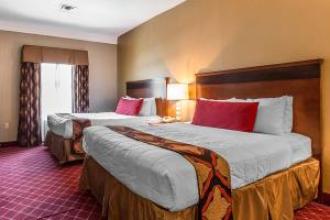 Clarion Inn & Suites