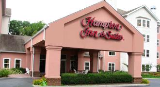 Hampton Inn&Suites Newport News