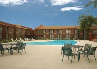 Clarion Inn & Suites