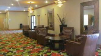 Holiday Inn Express & Suites L