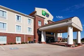 Holiday Inn Express Hotel & Suites Cleburne