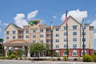 Holiday Inn Express & Suites L