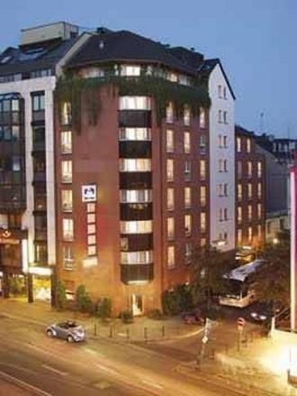 Hotel Dusseldorf City By Tulip Inn