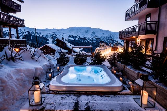 Jacuzzi exterior