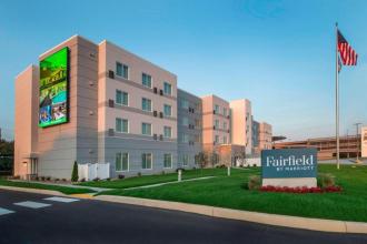 Fairfield Inn & Suites By Marriott Harrisburg International