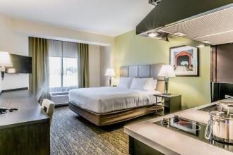 Candlewood Suites Hartford Downtown