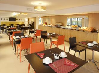 Luna Alvor Bay Beach & Sun