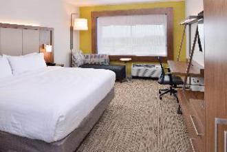 Holiday Inn Express and Suites Madison